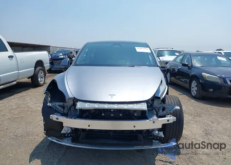 2024 Tesla Model Y Long Range Dual Motor All-Wheel Drive из США, поврежденный, VIN 7SAYGDEE6RA300764